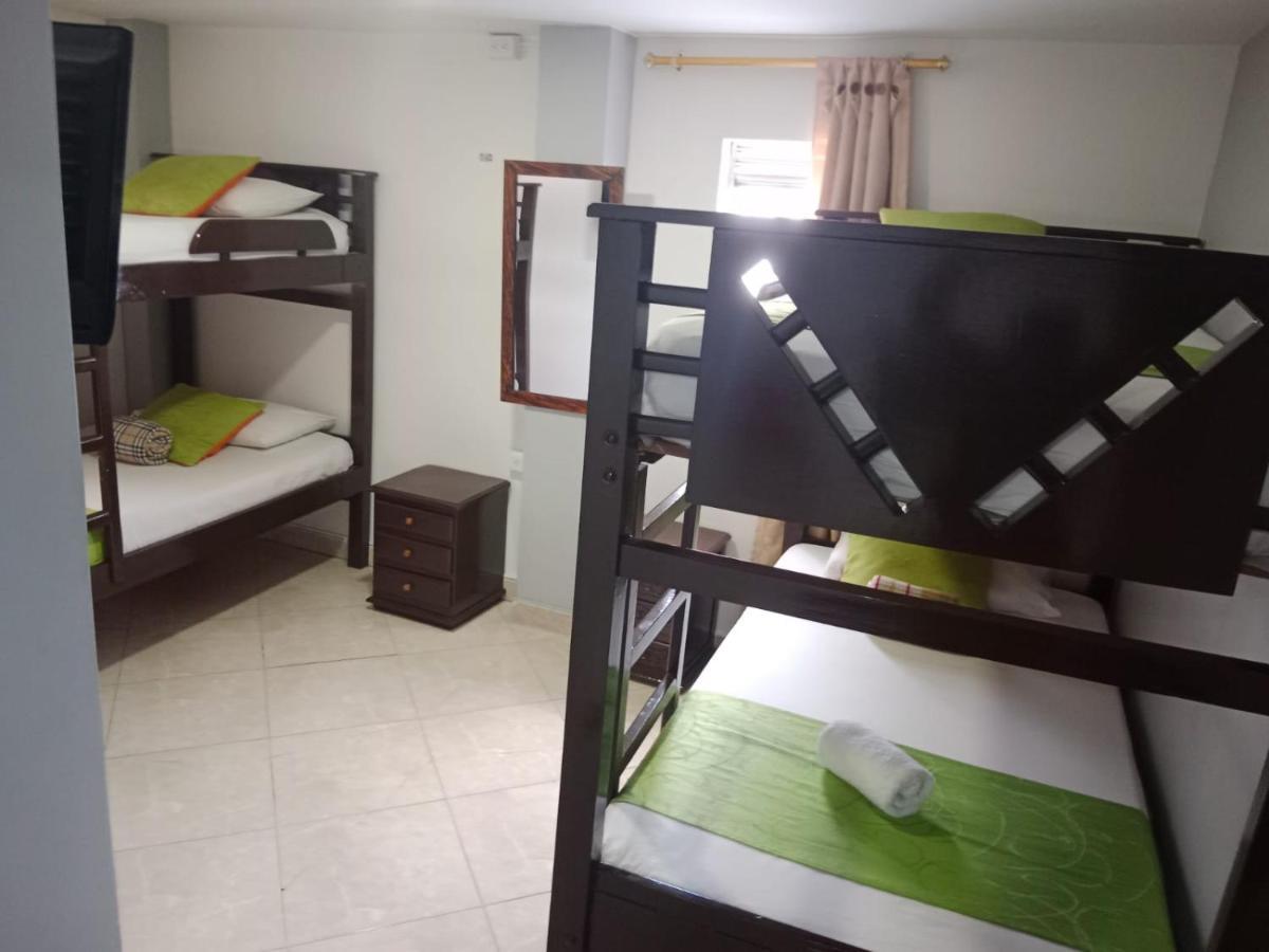 Hotel El Deportista Medellín Exteriör bild