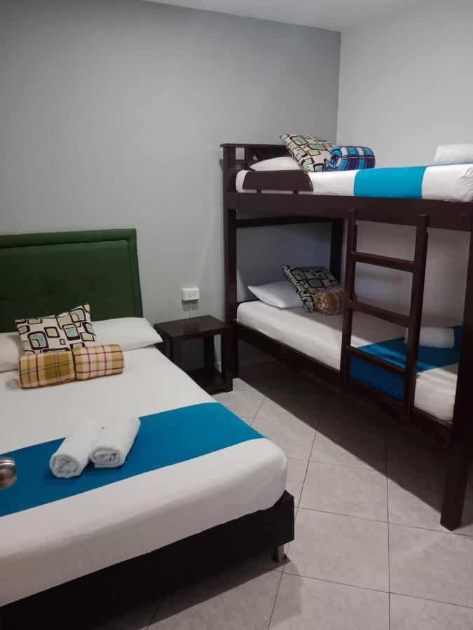 Hotel El Deportista Medellín Exteriör bild