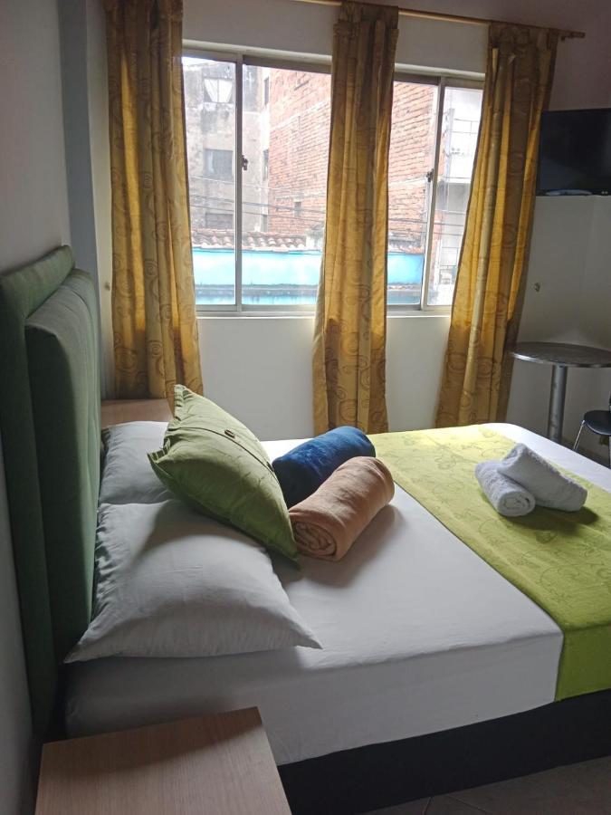 Hotel El Deportista Medellín Exteriör bild