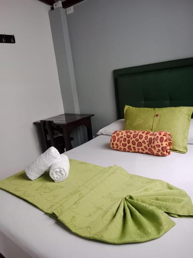 Hotel El Deportista Medellín Exteriör bild