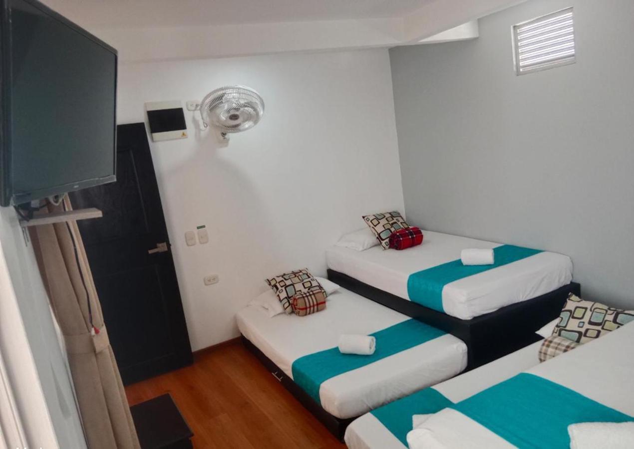 Hotel El Deportista Medellín Exteriör bild