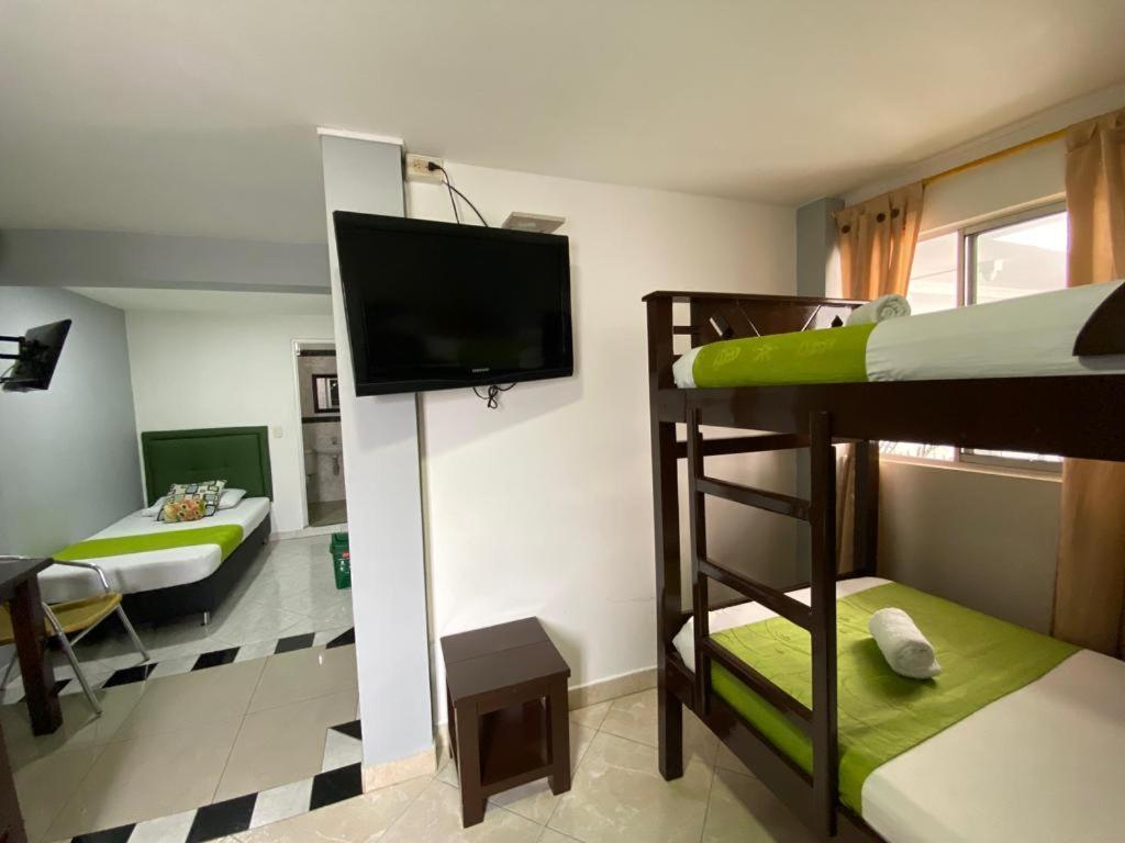 Hotel El Deportista Medellín Exteriör bild